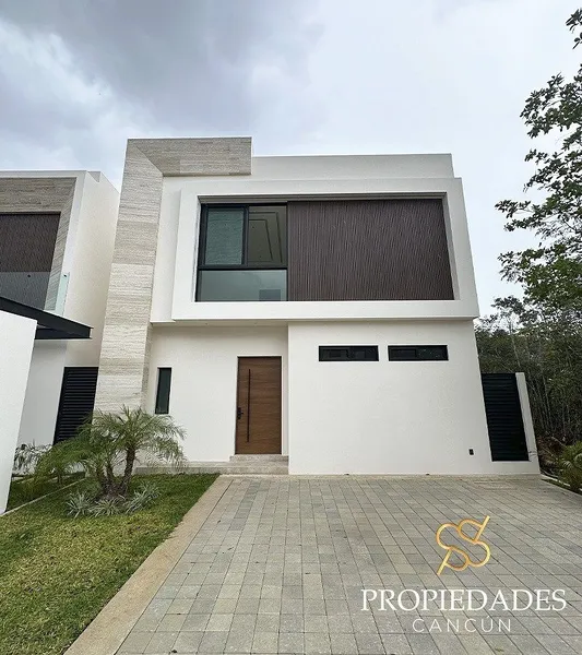 Casa en venta · Vía Cumbres Residencial, Benito Juárez, Quintana Roo Casa en venta · Vía Cumbres Residencial, Benito Juárez, Quintana Roo
