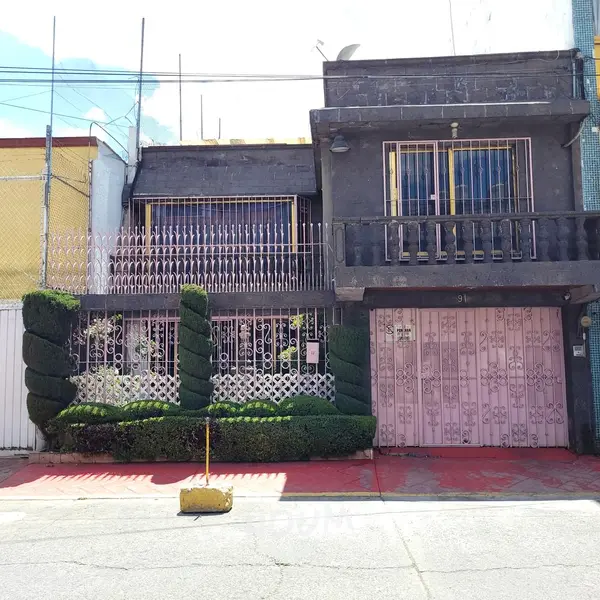Casa en venta · El Olivo II Parte Alta Carlos Pichardo Cruz, Tlalnepantla de Baz, Estado de México