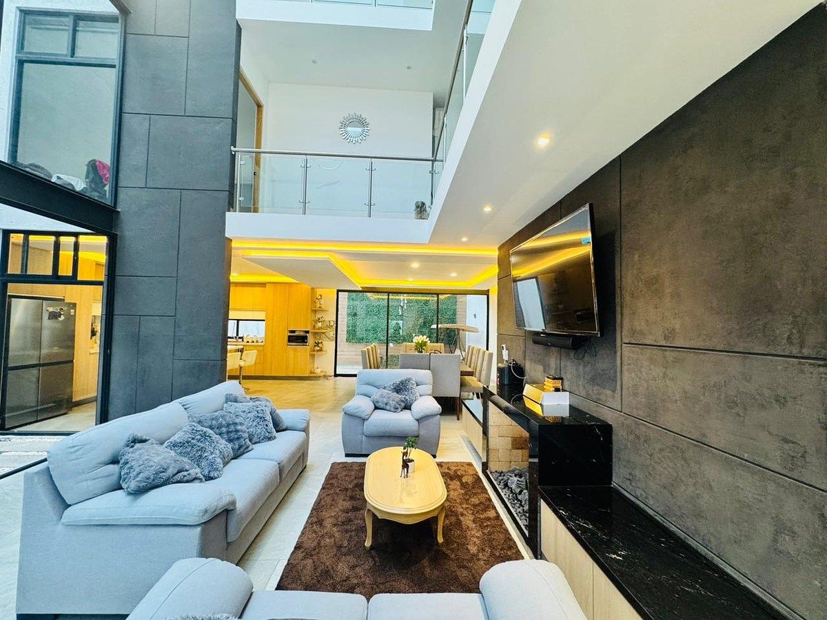 Casa en venta · Atizapán de Zaragoza, Estado de México Casa en venta · Atizapán de Zaragoza, Estado de México