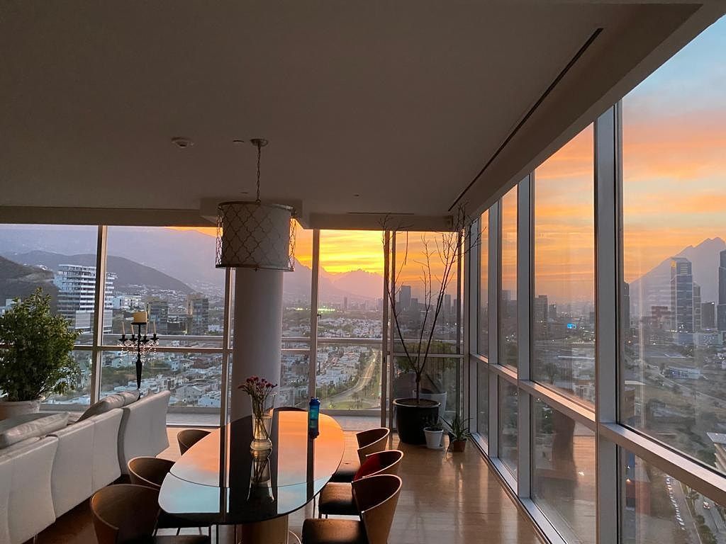 Departamento en renta · Del Valle Oriente, San Pedro Garza García, Nuevo León