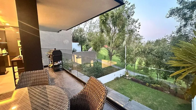 Casa en venta · Bosque Real, Huixquilucan, Estado de México Casa en venta · Bosque Real, Huixquilucan, Estado de México