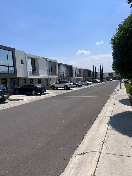 Casa en venta · Residencial el Refugio, Santiago de Querétaro, Querétaro