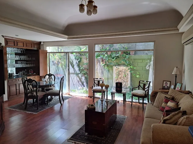 Casa en venta · Fuentes del Valle, San Pedro Garza García, Nuevo León