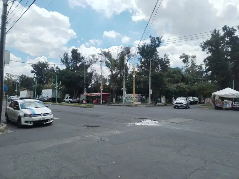 3.Vista hacia la calle principal .jpeg