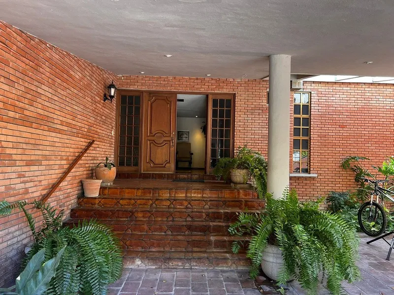 Casa en venta · Jerónimo Siller, San Pedro Garza García, Nuevo León