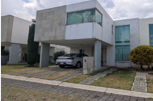 Casa en venta · Cacalomacán Centro, Toluca, Estado de México
