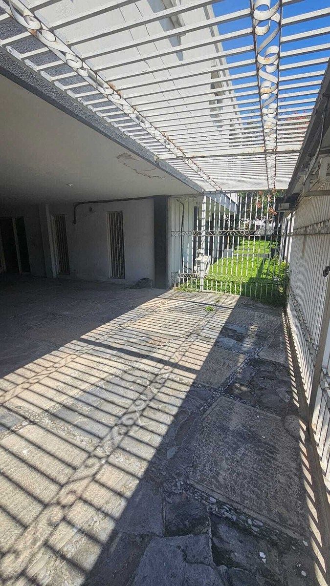 Casa en venta · Del Valle, San Pedro Garza García, Nuevo León