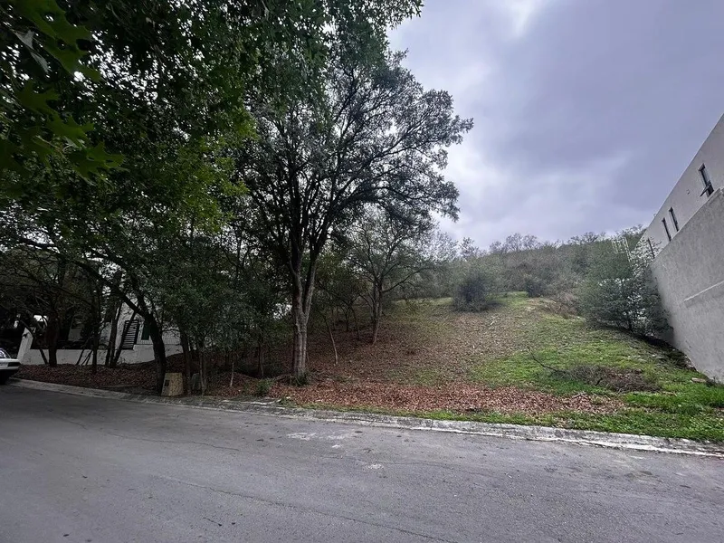 Lote en venta · Instituto Tecnológico de Estudios Superiores de Monterrey, Monterrey, Nuevo León
