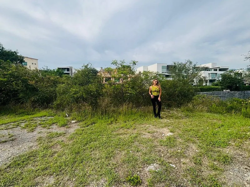 Lote en venta · Rincón de las Montañas (Sierra Alta 8 Sector), Monterrey, Nuevo León