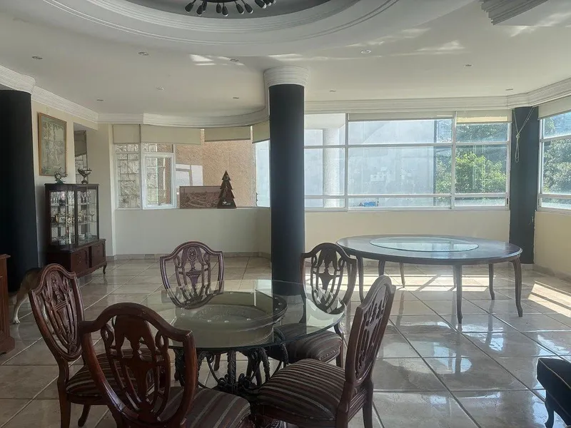 Casa en venta · Bosques de las Lomas, Cuajimalpa de Morelos, Ciudad de México