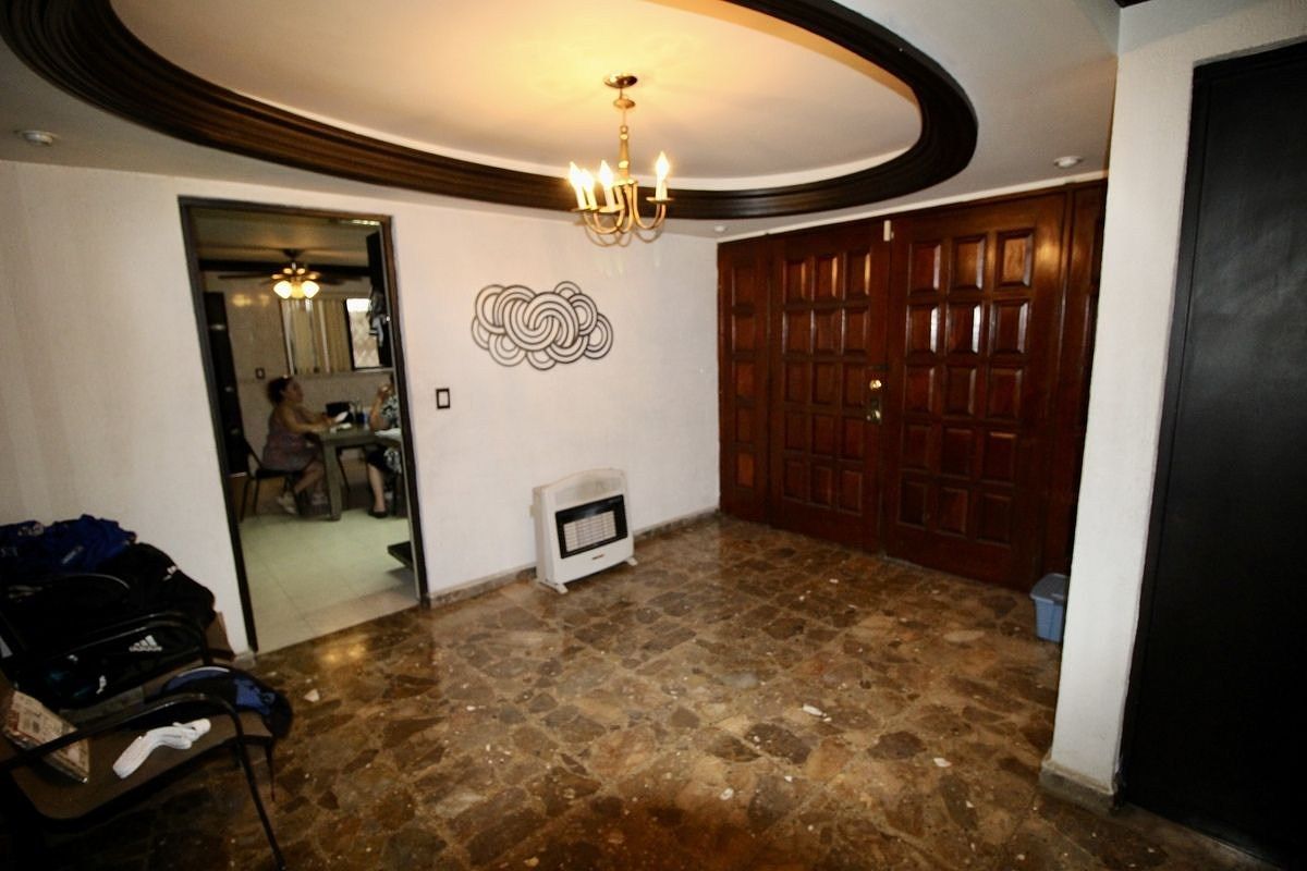 Casa en venta · Las Torres, Monterrey, Nuevo León Casa en venta · Las Torres, Monterrey, Nuevo León