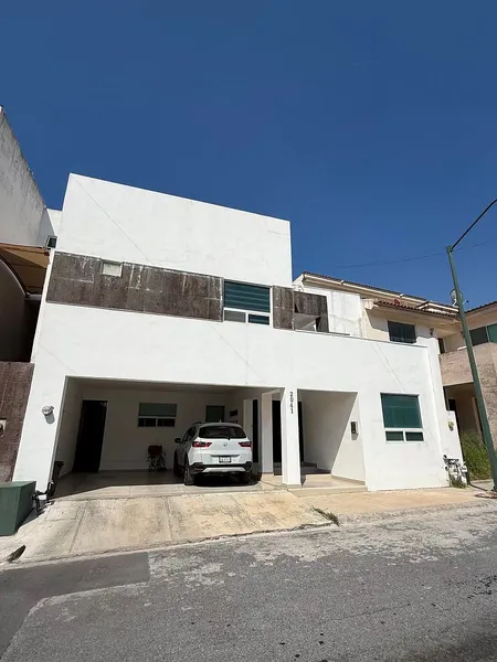 Casa en venta · Las Águilas, Guadalupe, Nuevo León