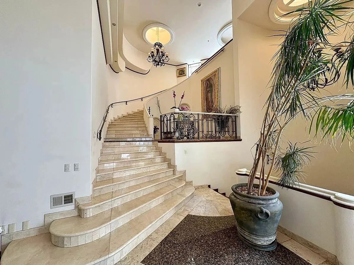 Casa en venta · Bosques de las Lomas, Cuajimalpa de Morelos, Ciudad de México