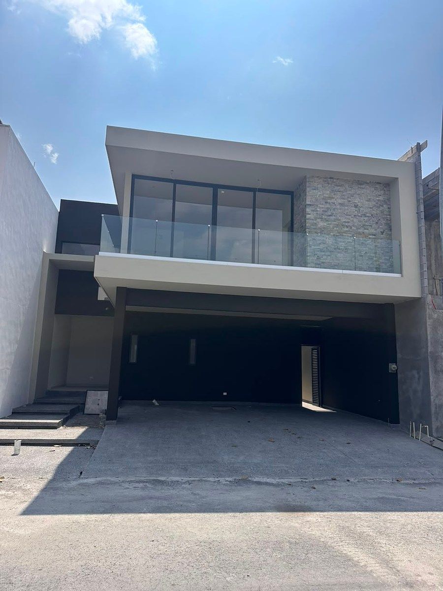 Casa en venta · Amorada Privada Residencial, Santiago, Nuevo León