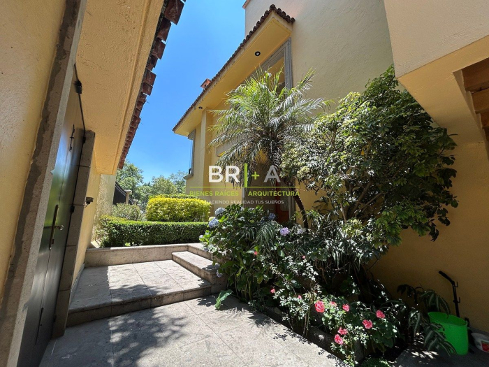 Casa en venta · Bosques de las Lomas, Cuajimalpa de Morelos, Ciudad de México
