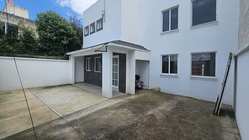 Casa en venta · Corredor Industrial Toluca Lerma, San Mateo Atenco, Estado de México