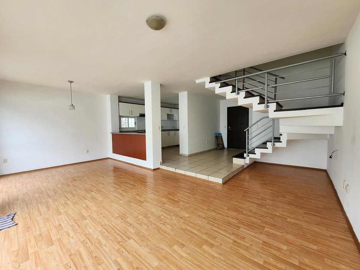 Casa en venta · San Bartolomé Tlaltelulco, Metepec, Estado de México