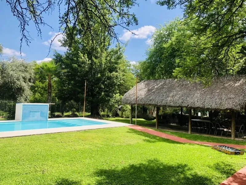 Casa en venta · Los Lirios, Montemorelos, Nuevo León Casa en venta · Los Lirios, Montemorelos, Nuevo León