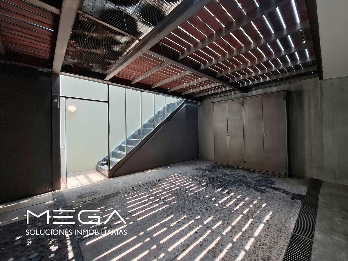 Condominio en venta · San Miguel Chapultepec I Sección, Chapultepec, Miguel Hidalgo, Ciudad de México