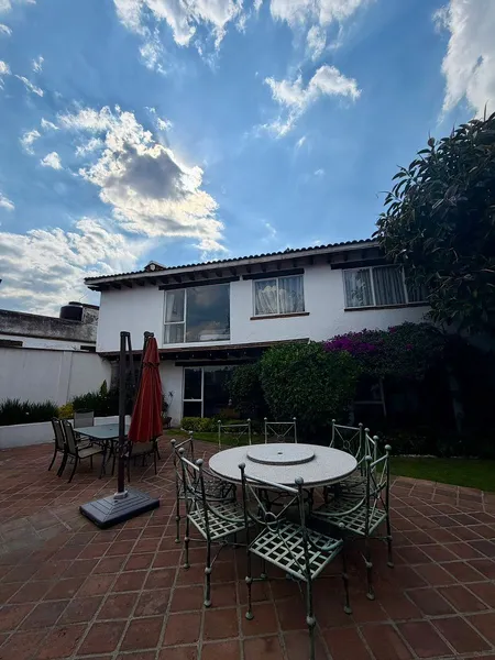 Casa en venta · Lomas de Tecamachalco, Huixquilucan, Estado de México Casa en venta · Lomas de Tecamachalco, Huixquilucan, Estado de México