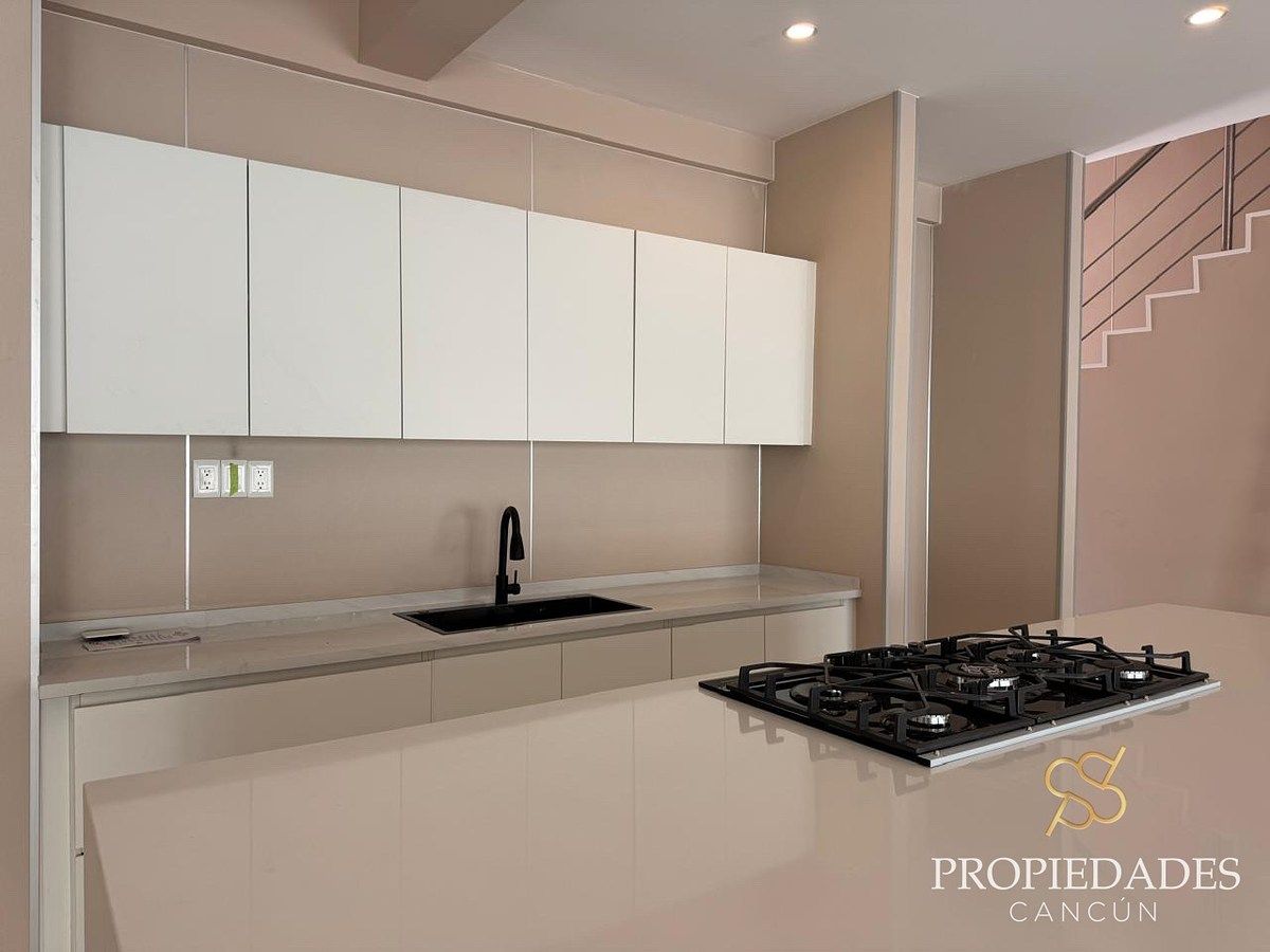 Casa en venta · Vía Cumbres Residencial, Benito Juárez, Quintana Roo