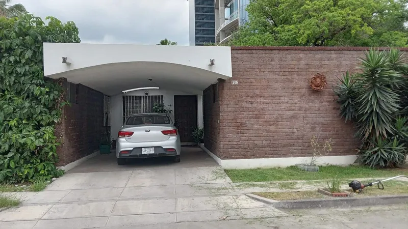 Casa en venta · Santa María, Monterrey, Nuevo León