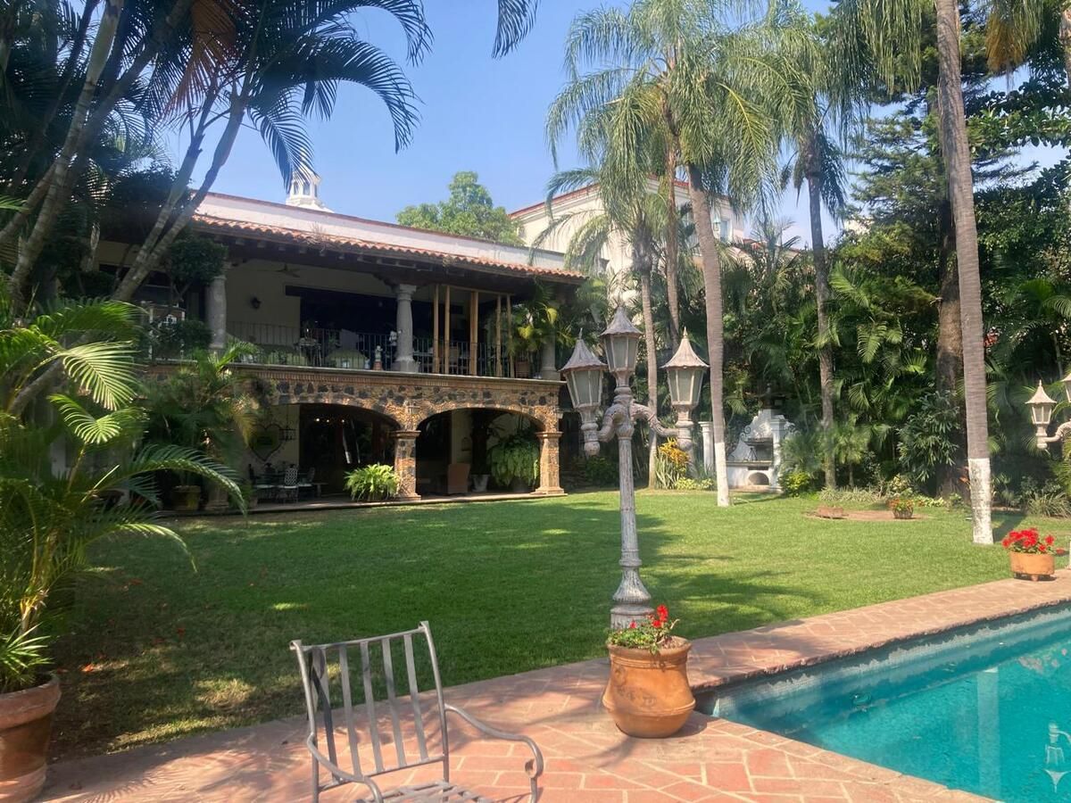 Casa en venta · Ampliación Lázaro Cárdenas del Río, Cuernavaca, Morelos Casa en venta · Ampliación Lázaro Cárdenas del Río, Cuernavaca, Morelos