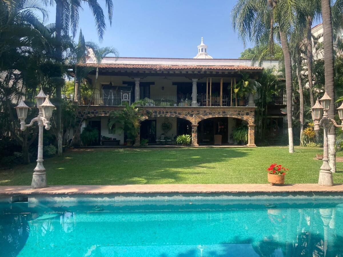 Casa en venta · Ampliación Lázaro Cárdenas del Río, Cuernavaca, Morelos Casa en venta · Ampliación Lázaro Cárdenas del Río, Cuernavaca, Morelos