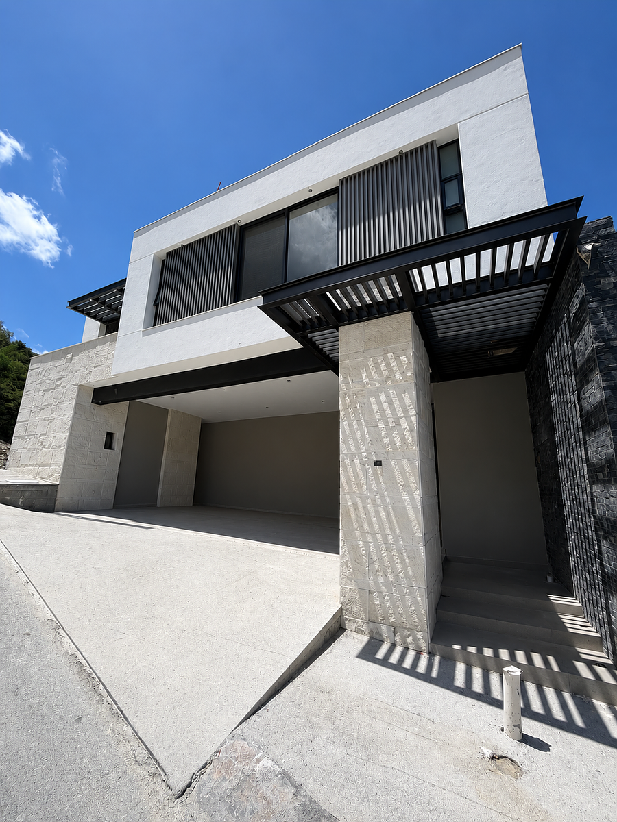 Casa en venta · Castaños del Vergel, Monterrey, Nuevo León