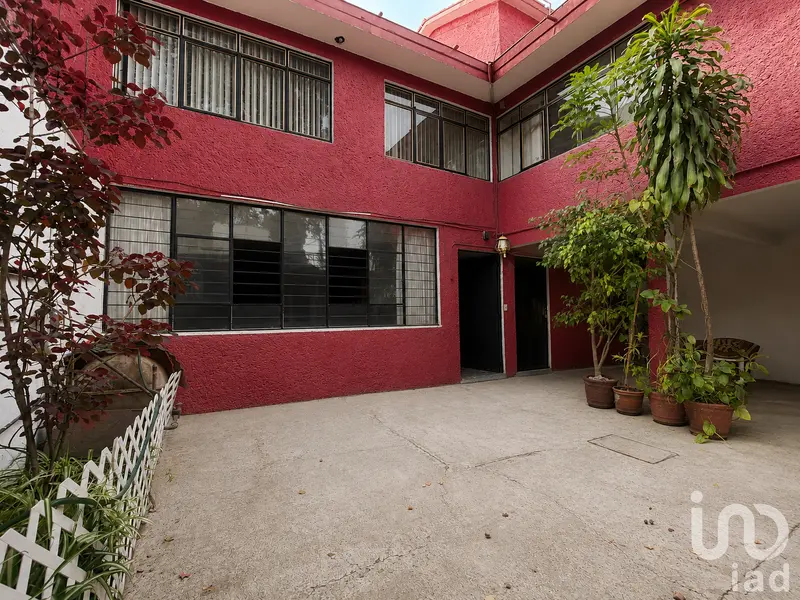 Casa en venta · Romero de Terreros, Coyoacán, Ciudad de México Casa en venta · Romero de Terreros, Coyoacán, Ciudad de México