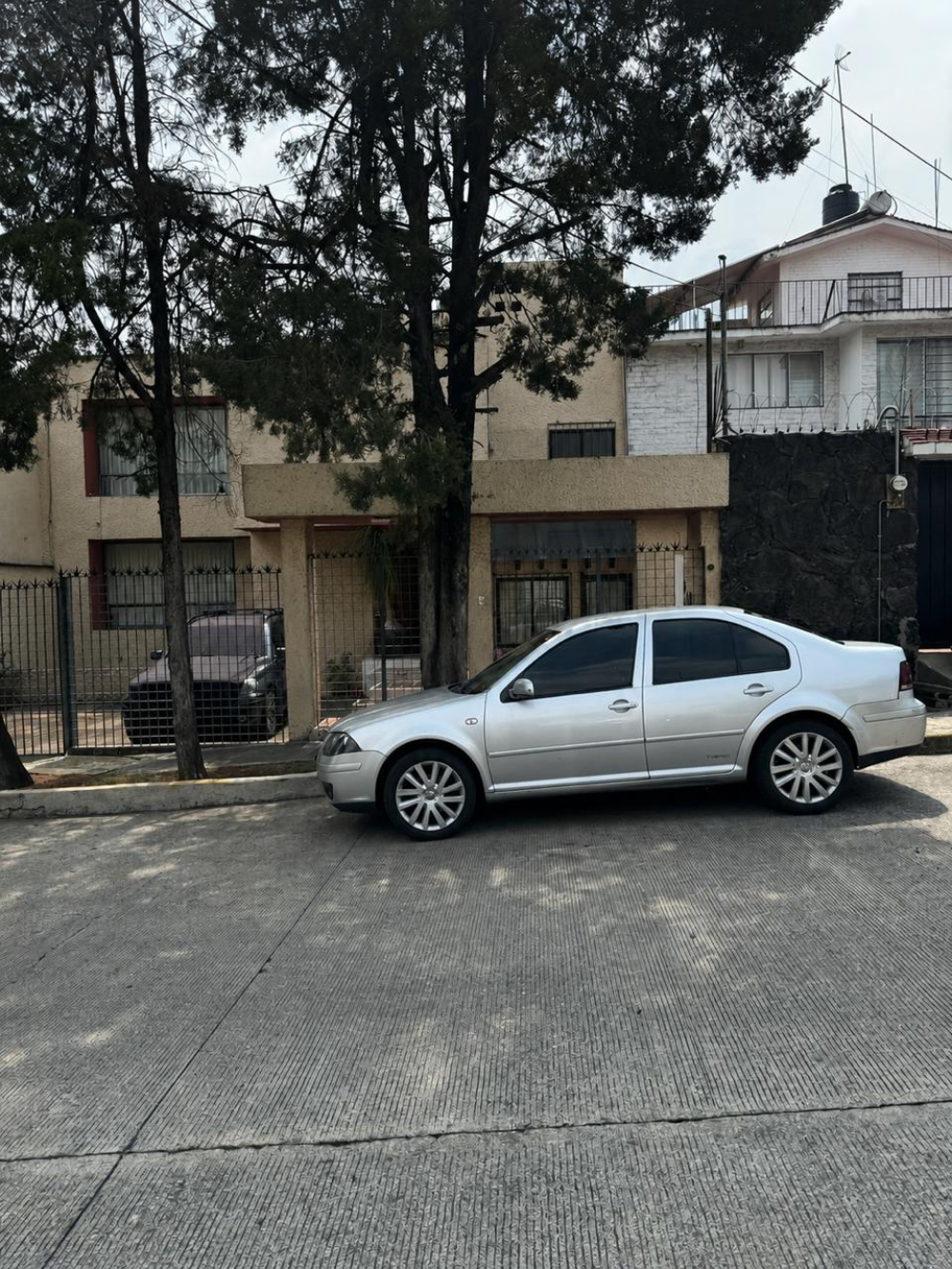 Casa en venta · Lomas del Huizachal, Naucalpan de Juárez, Estado de México Casa en venta · Lomas del Huizachal, Naucalpan de Juárez, Estado de México