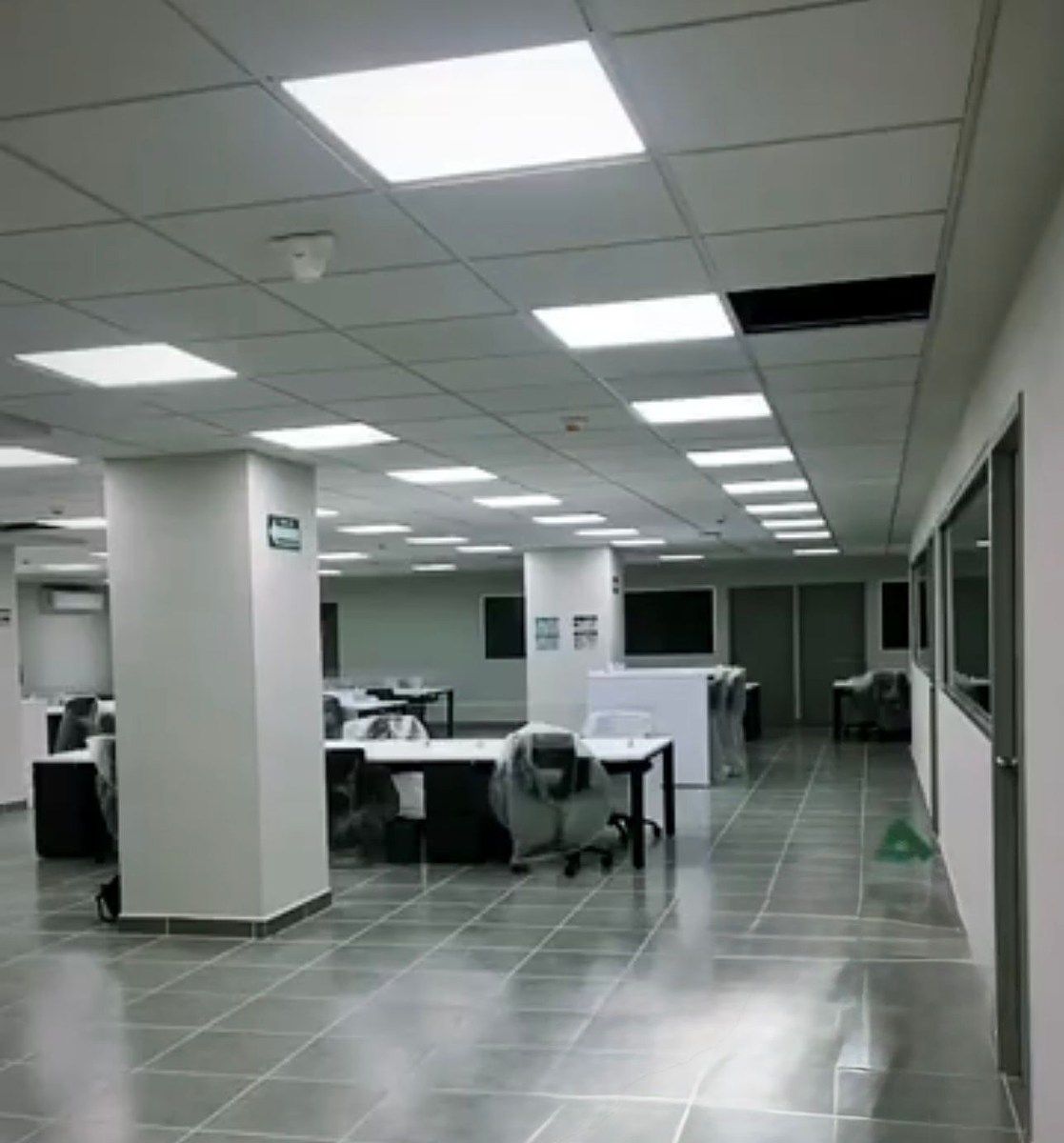 Oficina en renta · Nuevo Repueblo, Monterrey, Nuevo León