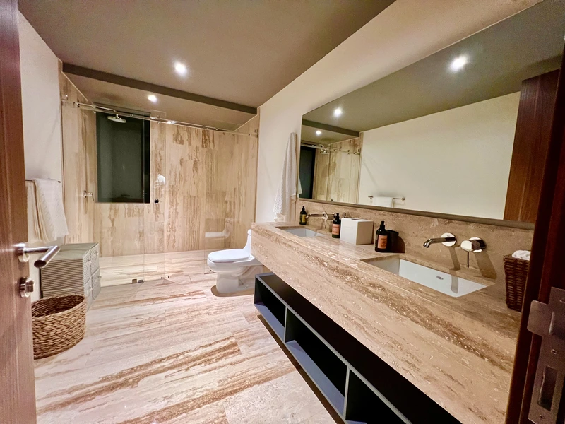 10 BAÑO HAB PRIN2.jpg