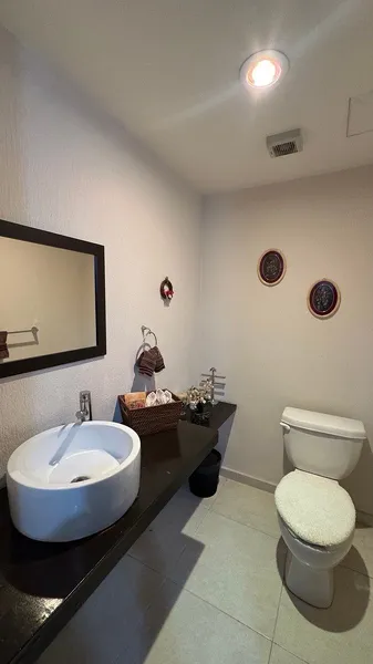4.jpeg