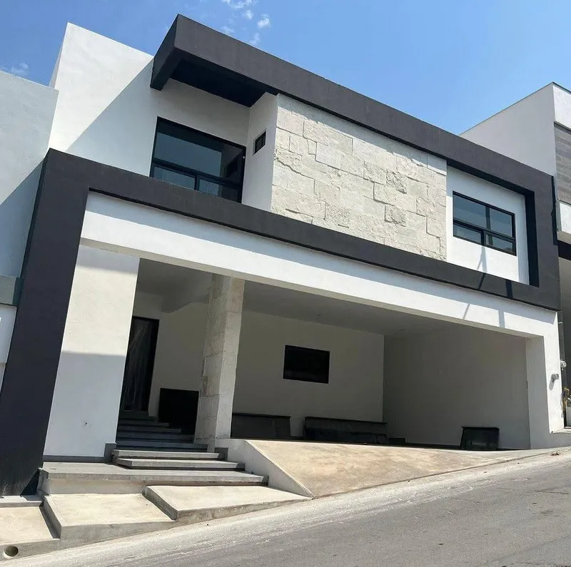 Casa en venta · Castaños del Vergel, Monterrey, Nuevo León