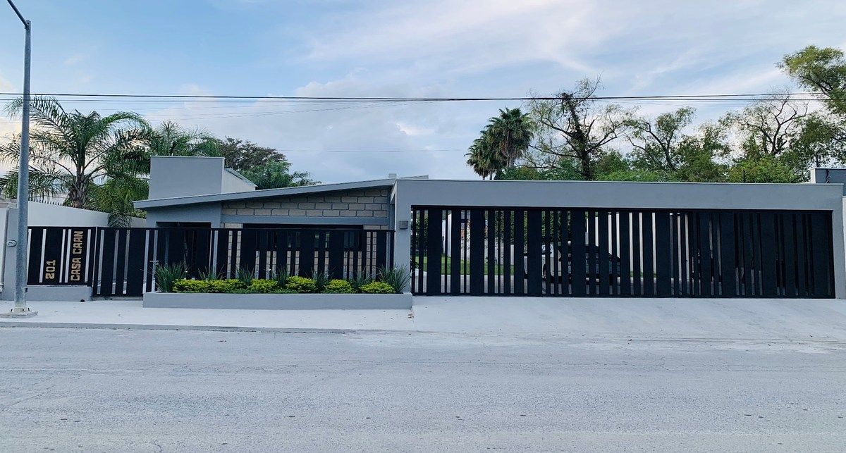 Casa en venta · Balcones del Cercado, Santiago, Nuevo León