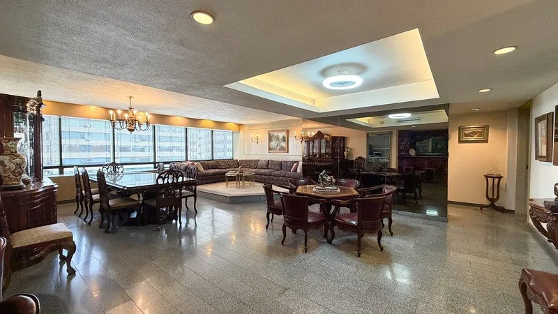 Departamento en venta · Lomas de Chapultepec V Sección, Lomas de Chapultepec, Chapultepec, Miguel Hidalgo, Ciudad de México Departamento en venta · Lomas de Chapultepec V Sección, Lomas de Chapultepec, Chapultepec, Miguel Hidalgo, Ciudad de México