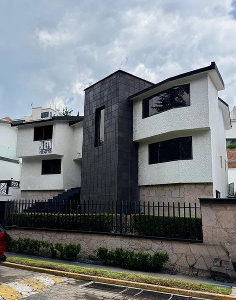 Casa en venta · Lomas de Valle Escondido, Atizapán de Zaragoza, Estado de México Casa en venta · Lomas de Valle Escondido, Atizapán de Zaragoza, Estado de México