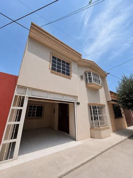Casa en venta · Las Puentes Sector 14, San Nicolás de los Garza, Nuevo León