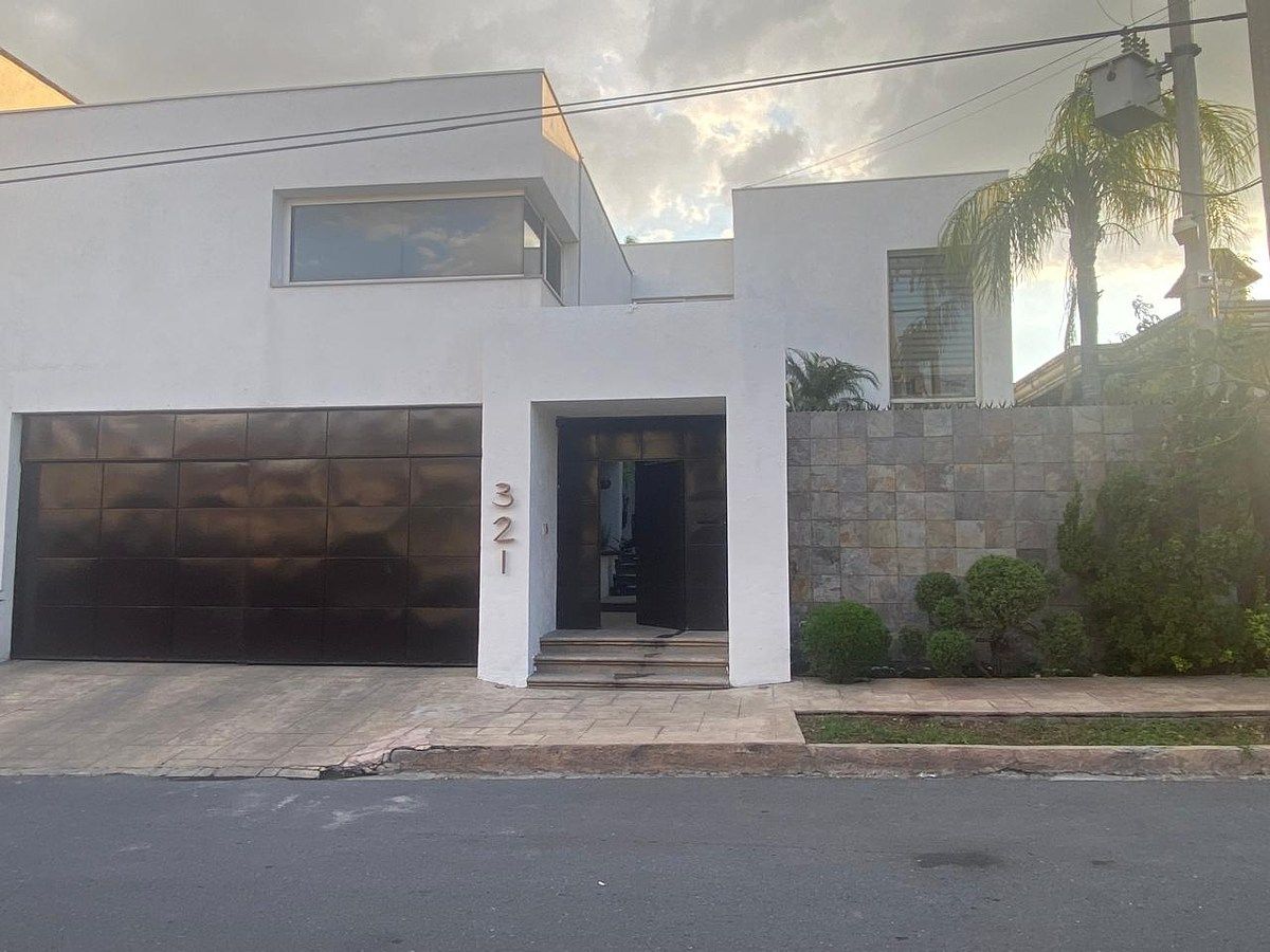 Casa en venta · Las Cumbres 1 Sector, Monterrey, Nuevo León