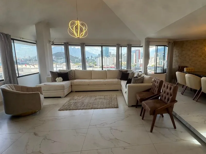 Casa en venta · San Jerónimo, Monterrey, Nuevo León Casa en venta · San Jerónimo, Monterrey, Nuevo León