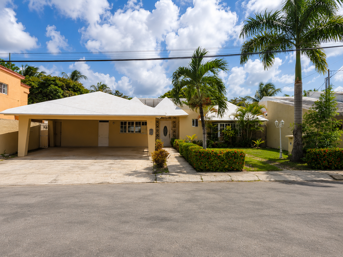 Casa en venta · Residencial Campestre, Benito Juárez, Quintana Roo