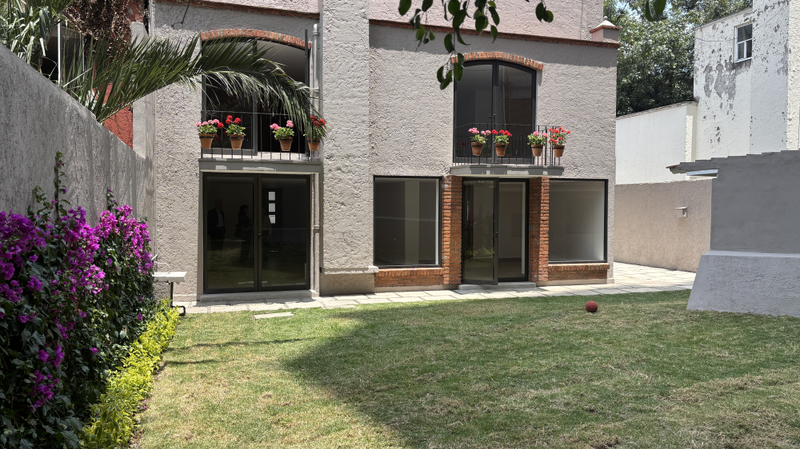 Casa en venta · San Jerónimo Lídice, La Magdalena Contreras, Ciudad de México Casa en venta · San Jerónimo Lídice, La Magdalena Contreras, Ciudad de México