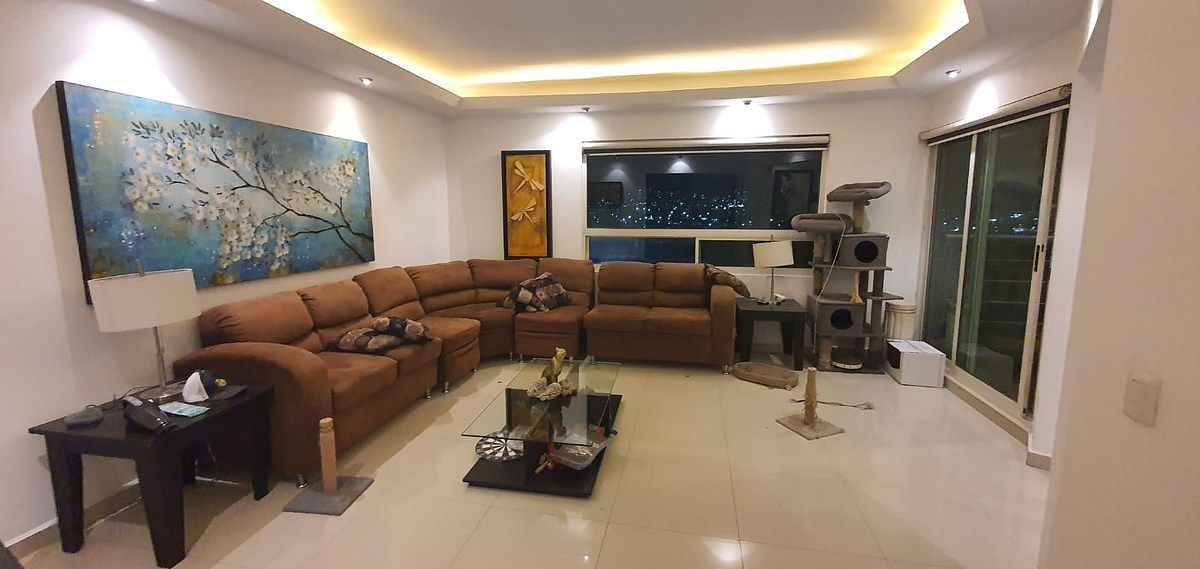 Casa en venta · Pedregal la Silla 1 Sector, Monterrey, Nuevo León