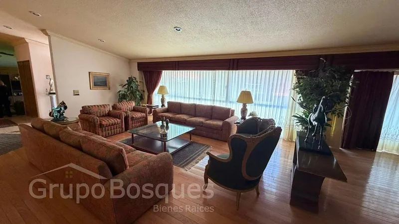Casa en venta · Bosque de las Lomas, Miguel Hidalgo, Ciudad de México Casa en venta · Bosque de las Lomas, Miguel Hidalgo, Ciudad de México