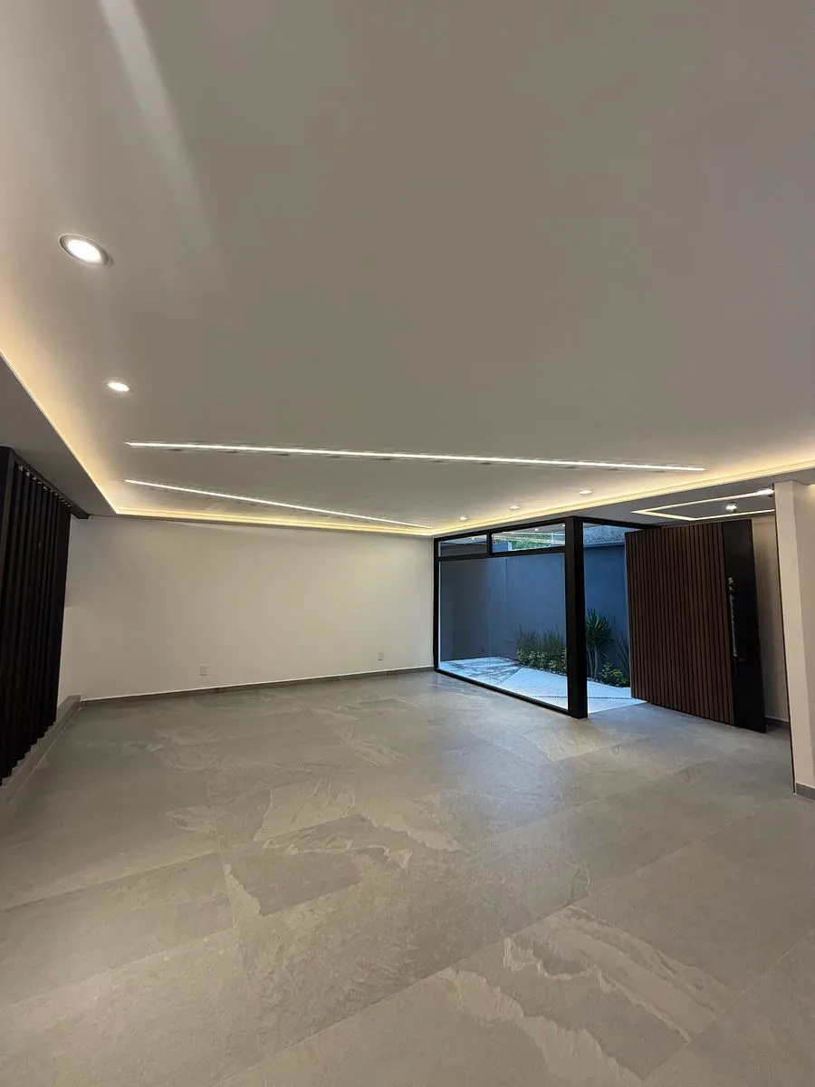 Casa en venta · Ciudad Satélite, Naucalpan de Juárez, Estado de México