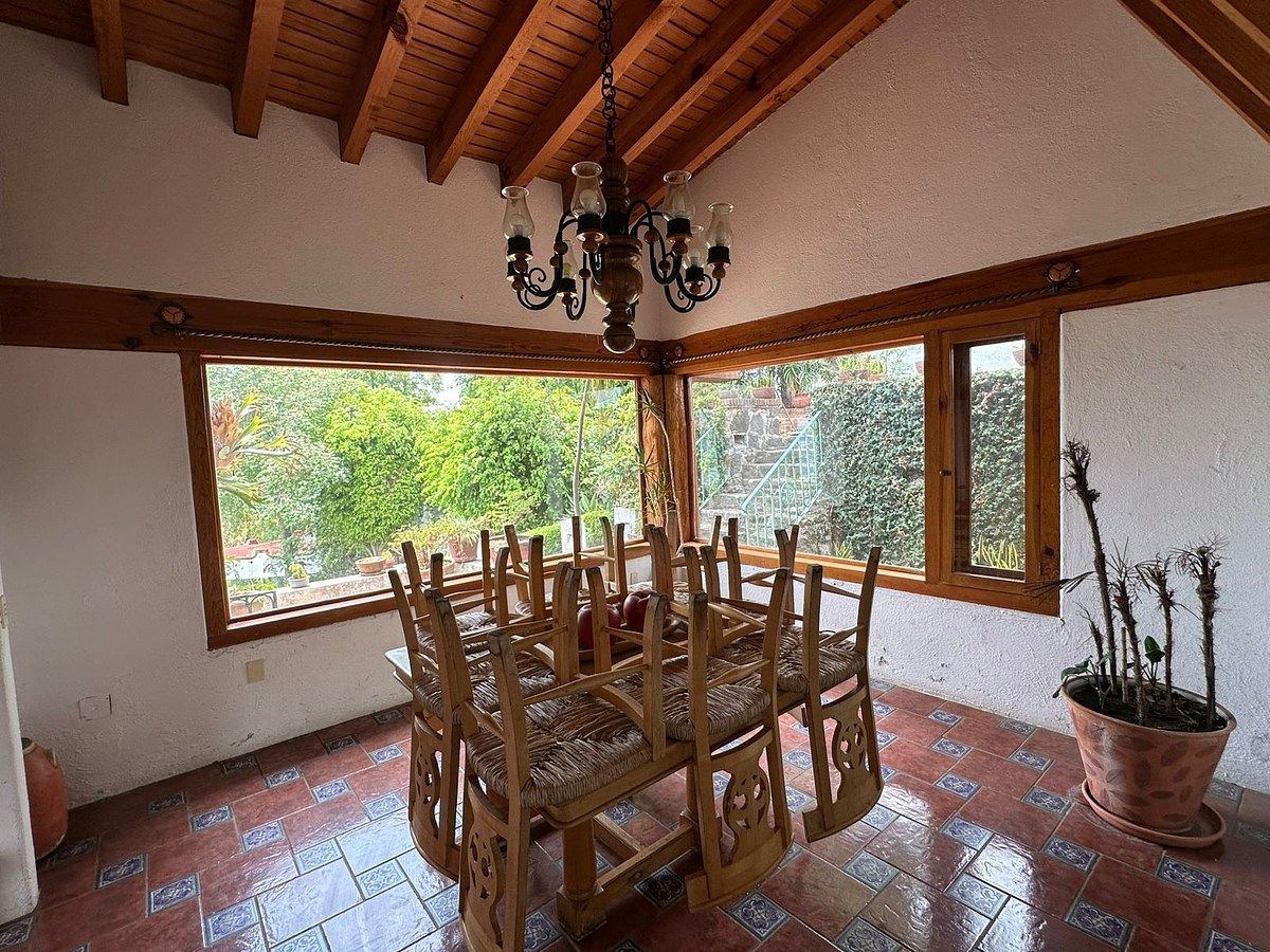 Casa en venta · Santa Magdalena Tilostoc, Valle de Bravo, Estado de México Casa en venta · Santa Magdalena Tilostoc, Valle de Bravo, Estado de México