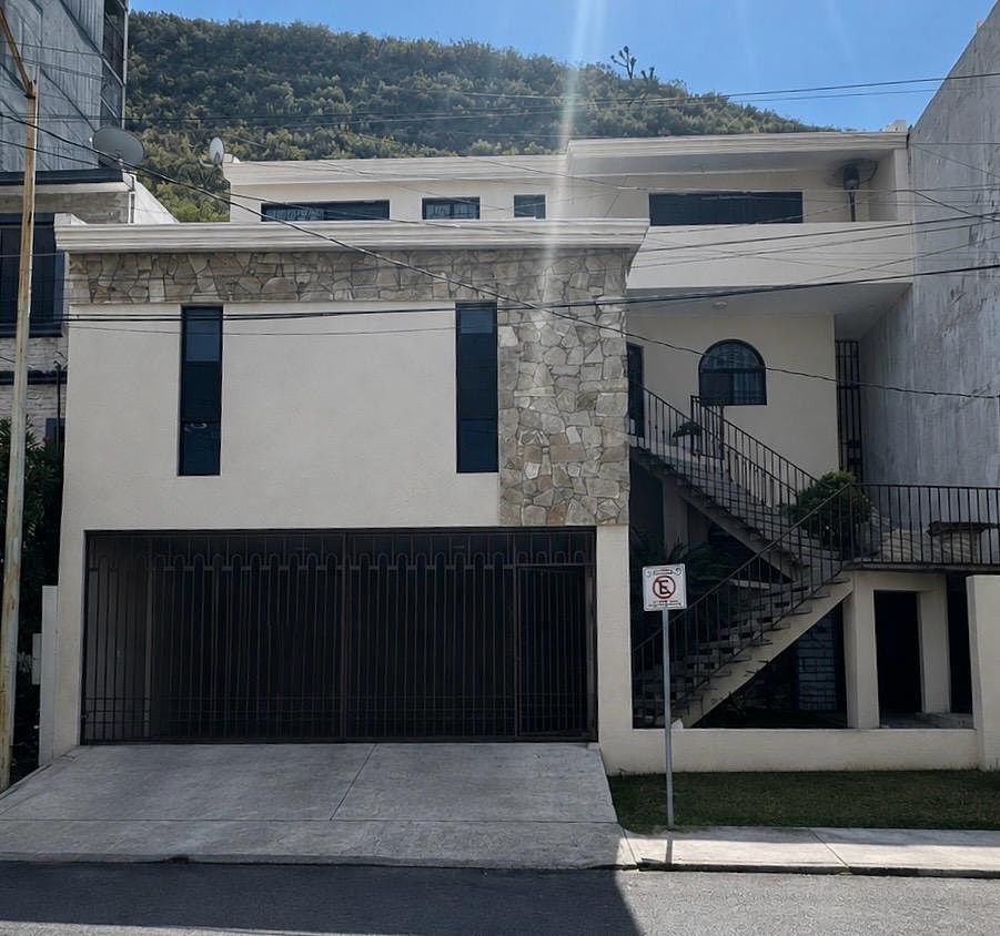 Casa en venta · San Jemo, Monterrey, Nuevo León
