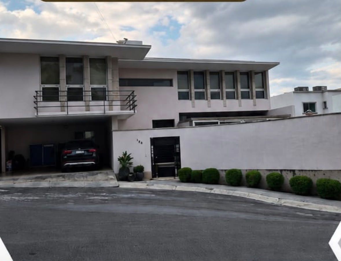 Casa en venta · Colinas de San Jerónimo, Monterrey, Nuevo León