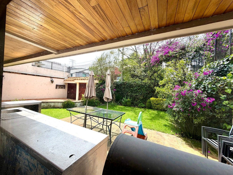Casa en venta · Agua Bendita, Huixquilucan, Estado de México Casa en venta · Agua Bendita, Huixquilucan, Estado de México